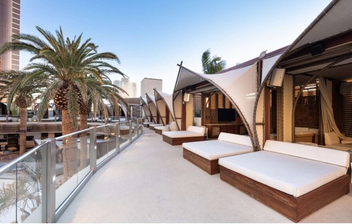 Section MEZZANINE LEVEL